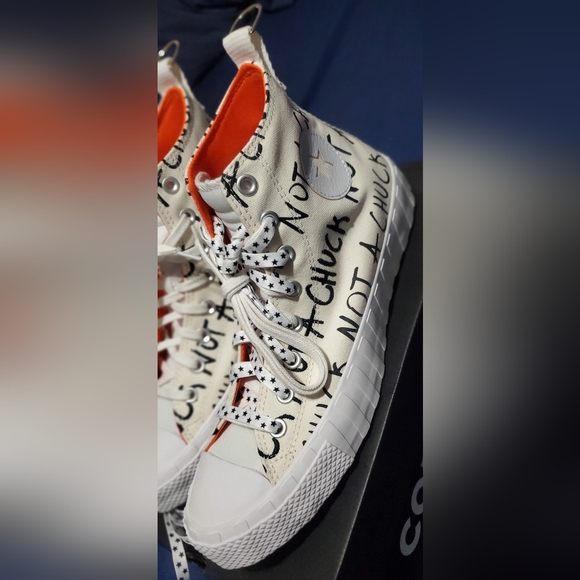 *SOLD on M!* Converse Chuck 70 Hi New In Original Box! Mens 9.5/Womens 11 - Picture 3 of 10